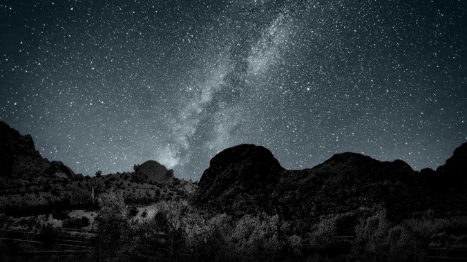 如何评价【极客湾】在直播中实锤【B 站不交保护费就限流】？